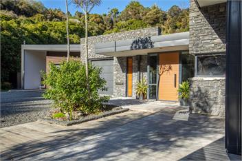 Jewel of Akatarawa - Upper Hutt