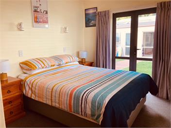Holiday Haven on Seas Edge - Whakatane
