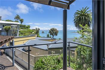 On The Rocks - Nelson Waterfront Holiday Home - Nelson