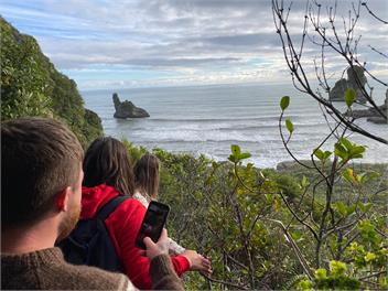 The Blue Bach 12 Mile Coast Road Motukiekie - Greymouth