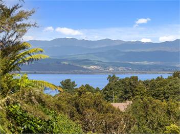 Pukawa Haven (Bachcare) - Pukawa Bay