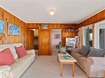 Lake Edge Cottage (Bachcare) - Waitahanui