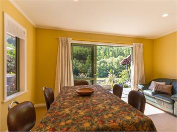 Sawmillers Retreat (Bachcare) - Arrowtown