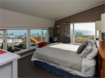 Jacaranda Lodge (Bachcare) - Napier City