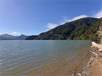 Ngaire's Haven (Bachcare) - Mahau Sound