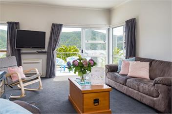 Tirohanga Wai (Bachcare) - Waikawa