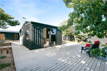 Beach and Vineyard Escape (Bachcare) - Haumoana