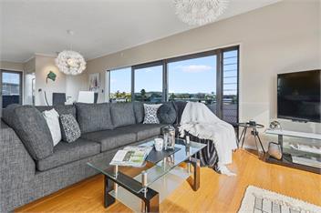 Maranui BeachSide Retreat (Bachcare) - Mt Maunganui