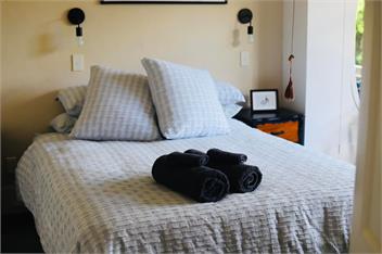 COZY ORGINAL FARM COTTAGE - Tui Ridge Homestay - Ohinewai