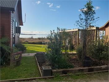 Pahoia Beachfront cabins. Absolute beachfront - Tauranga
