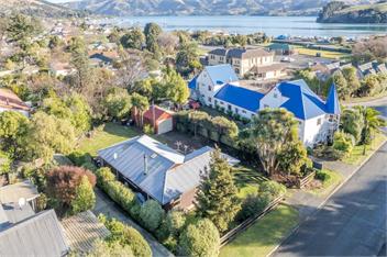 Woodills Wonderland (Bachcare) - Akaroa