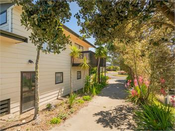 Jacaranda Lodge (Bachcare) - Whangamata