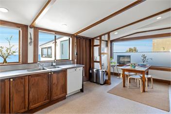 The Professor's Beach House (Bachcare) - Dunedin