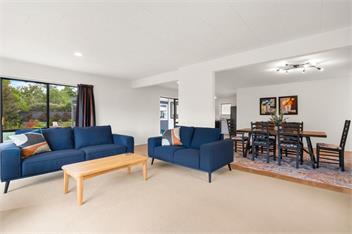 Regent Retreat (Bachcare) - Martinborough
