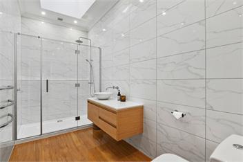 Botham's Beauty (Bachcare) - Blenheim