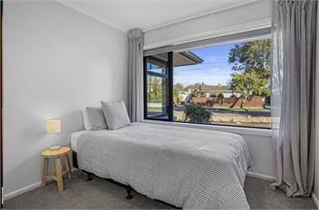 Private, 4BR, Family-Friendly Home and Garden, Free Parking near Airport - Christchurch