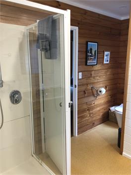 Oakura Bay Absolute-Beachfront Holiday Home - Northland