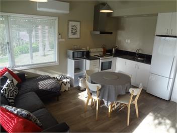 "PAPAMOA COUNTRY COTTAGE" - Rd7 Te Puke