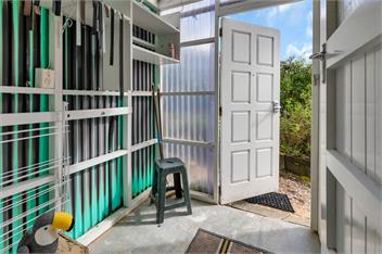 Patsy Cottage – A Charming 1960s Kiwi Bach near Kaitaia - Kaitaia