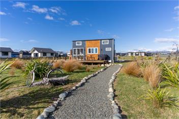 Tiny Piece of Paradise (Bachcare) - Te Anau