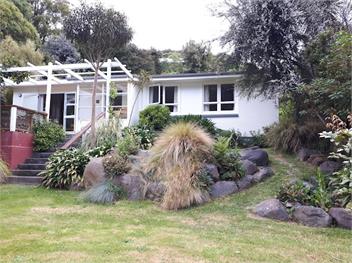 Bellbird Retreat - Akaroa
