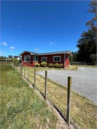 Ludlow Farmstay Cottage/B & B - Otane