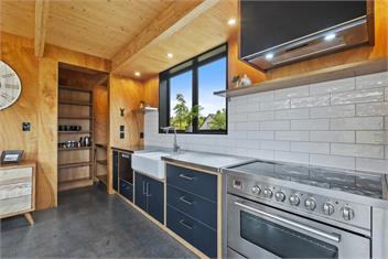 22 Rutherford - Eco Architectural Family Bach - Hanmer Springs