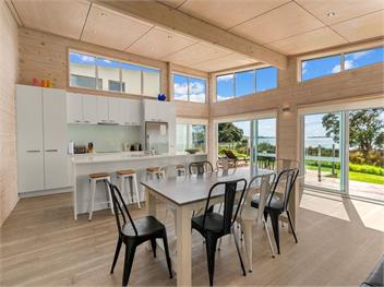 Beachfront Escape (Bachcare) - Snells Beach