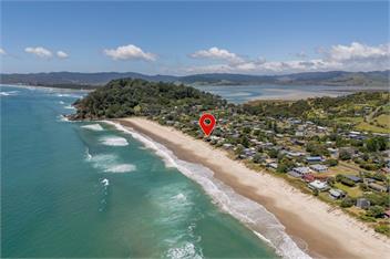 Poppy's Beach House (Bachcare) - Whangapoua