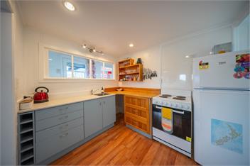 Dragon Fly Cottage (Bachcare) - Te Anau
