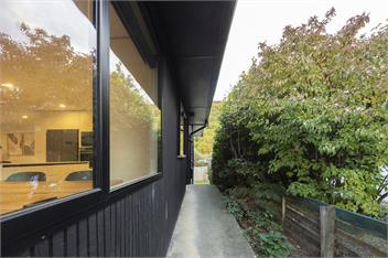 Arrowtown Gem | Stylish Escape | Prime Location - 