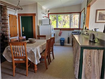 Dudley House – Where the Coast Casts Its Spell - 