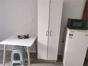 1 Double Bed Garden Chalet B -
