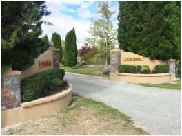 Swallow Gardens Retreat - 'Swallow's Wing' Apartment - Rangiora