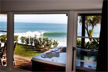Whale Bay Surf Bach - 