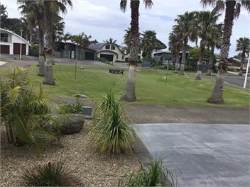 Luxury Beach Getaway - Waihi Beach