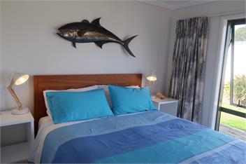 Oakura Beachfront, wifi & kayaks - Oakura Bay