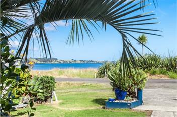 Oceanside Apartments Seascape - Opotiki
