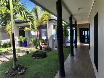 Out of the Blue Fiji - Sunny days Solar Ways - Beach Front Location - Sigatoka