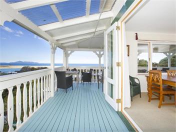 The Clipper B&B room - Mangawhai