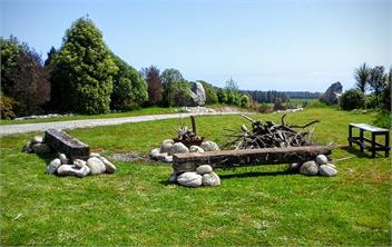 Stay On A Farm - Blue Spur Farmstay - Hokitika