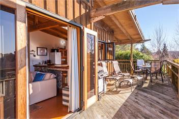 Treetop Hideaway (Bachcare) - Taupo Central