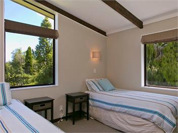 Acacia View at No. 3 (Bachcare) - Acacia Bay