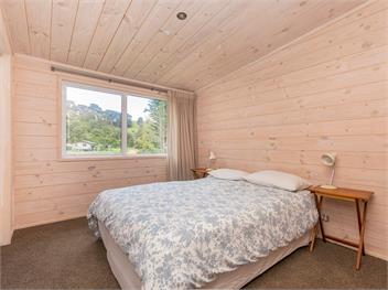 Beachfront Escape (Bachcare) - Snells Beach