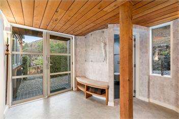 A Stunning Stay (Bachcare) - Queenstown