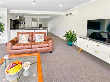 Sub Penthouse Picton Waterfront Luxury Apartment - Picton