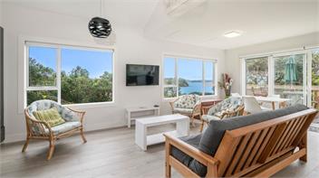 Pohutukawa Paradise (Bachcare) - Martins Bay