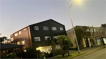 Stylish Townhouse - Auckland