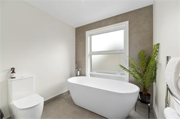 Sanctuary on the Grove - Taupo