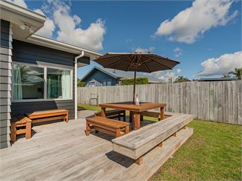 Hawk Hill Getaway (Bachcare) - Cooks Beach